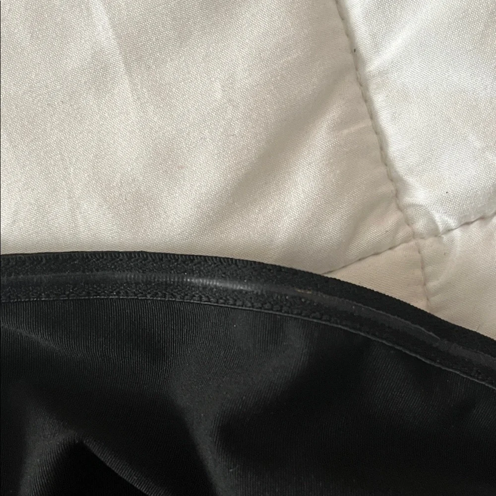 Cider Elegant Black Strapless Top - Picture 5 of 7